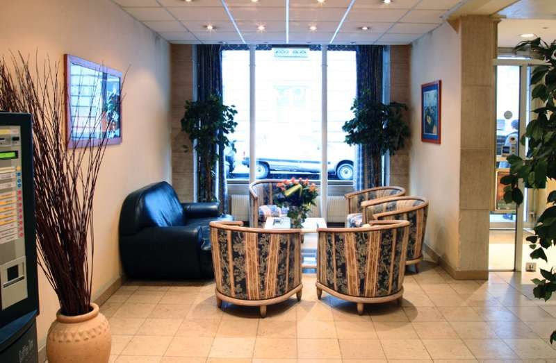 Hotel Paradis Paris Bagian luar foto