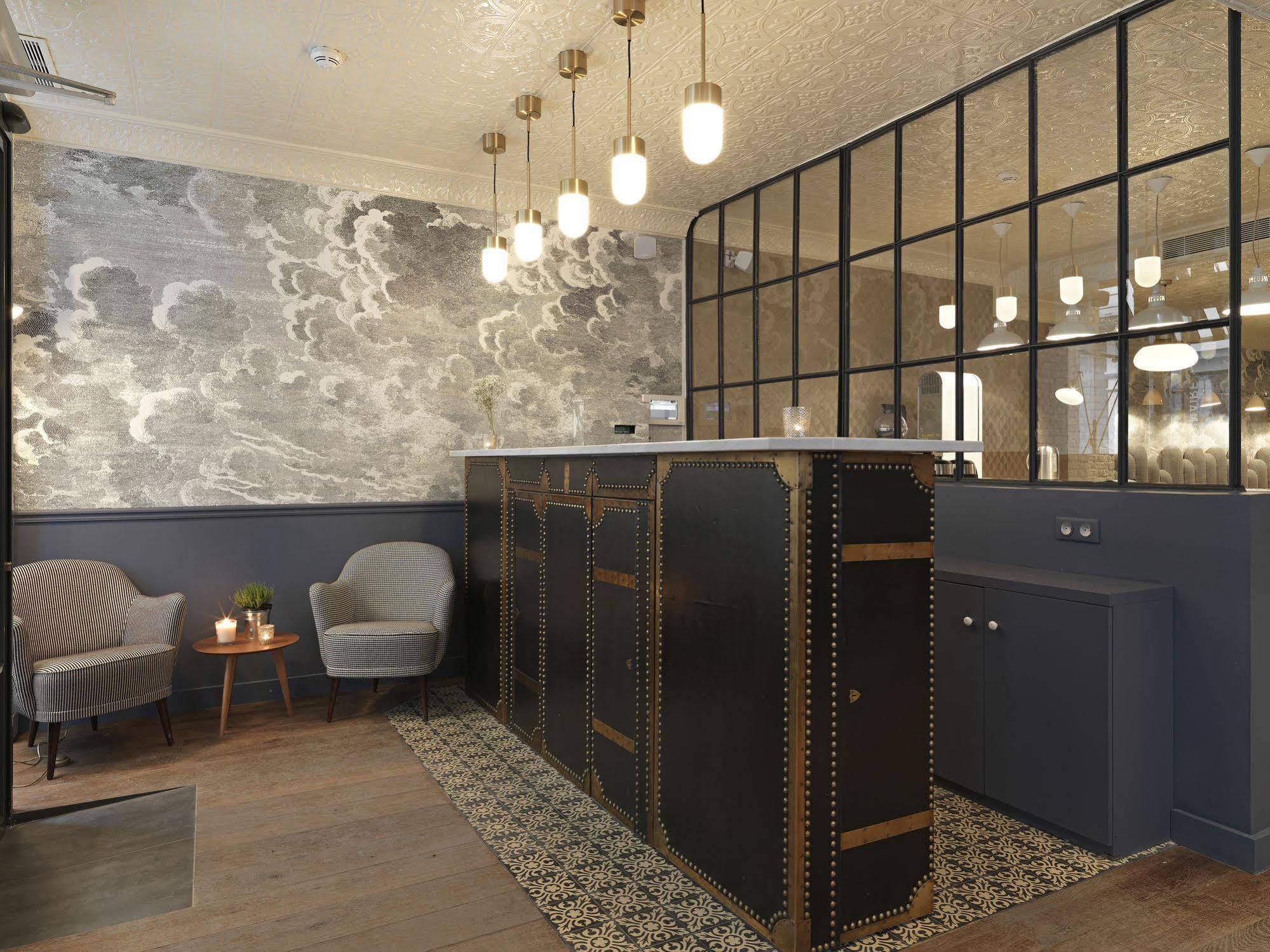 Hotel Paradis Paris Bagian luar foto