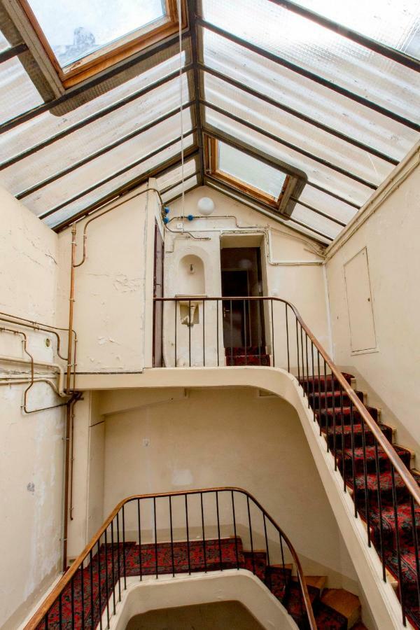 Hotel Paradis Paris Bagian luar foto